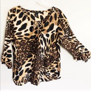 Apostrophe 🤎🤍🖤 Animal PrintLightweight Top